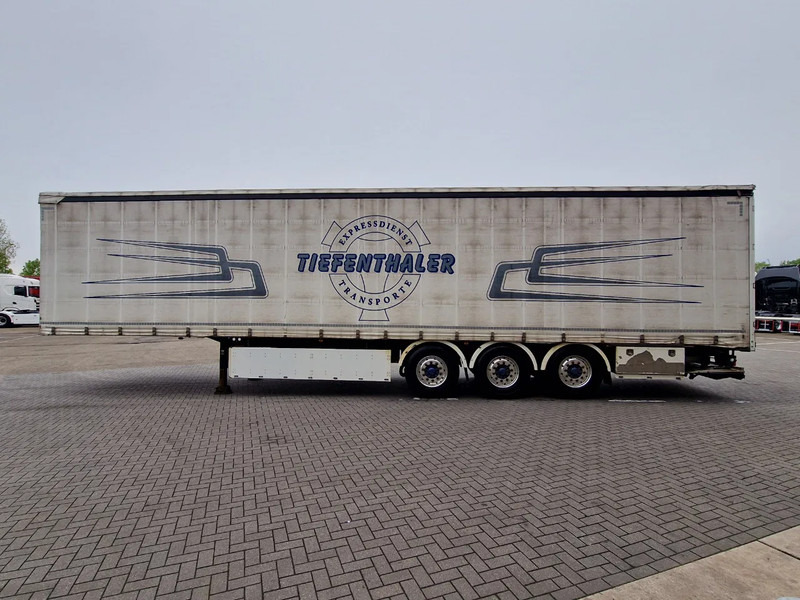 Schwarzmüller Tautliner 3 axle - Loadlift - Lift axle - BPW Axle - Lift axle - Alloy wheels - Tenta puspiekabe: foto 4 Schwarzmüller Tautliner 3 axle - Loadlift - Lift axle - BPW Axle - Lift axle - Alloy wheels - Tenta puspiekabe: foto 4