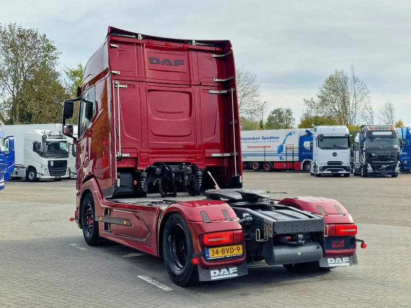 DAF XG+ 530 4x2 - Full spec - New engine - Full air - Leather interior - 2x tank - - Vilcējs: foto 5 DAF XG+ 530 4x2 - Full spec - New engine - Full air - Leather interior - 2x tank - - Vilcējs: foto 5