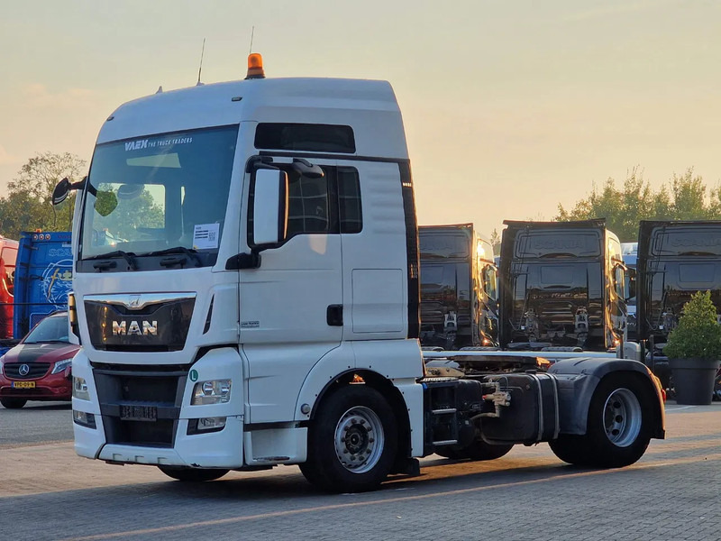 MAN TGX 18.480 4x2 - Intarder/Retarder - PTO/Hydraulic - Euro 6 - Vilcējs: foto 3 MAN TGX 18.480 4x2 - Intarder/Retarder - PTO/Hydraulic - Euro 6 - Vilcējs: foto 3