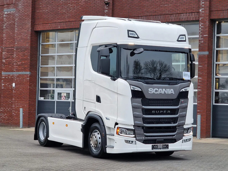 Scania 500S NGS Highline 4x2 - NEW - Retarder - Full air - New dashboard - Led - Full spoiler - 2x tank - Vilcējs: foto 1 Scania 500S NGS Highline 4x2 - NEW - Retarder - Full air - New dashboard - Led - Full spoiler - 2x tank - Vilcējs: foto 1