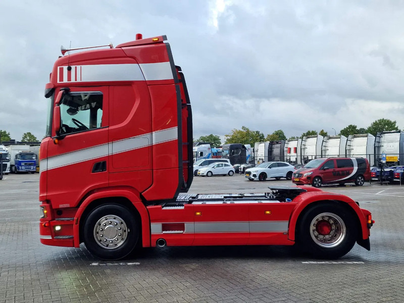 Scania S500 NGS Highline 4x2 - Retarder - Night clima - 2x tank - Full spoiler - Led - Vilcējs: foto 5 Scania S500 NGS Highline 4x2 - Retarder - Night clima - 2x tank - Full spoiler - Led - Vilcējs: foto 5