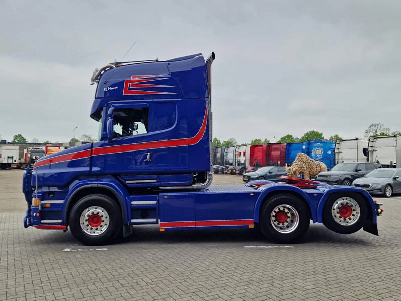 Scania T580 V8 Topline 6x2 - Original Scania Hauber / Torpedo - Manual gearbox - Show truck - Retarder - Vilcējs: foto 4 Scania T580 V8 Topline 6x2 - Original Scania Hauber / Torpedo - Manual gearbox - Show truck - Retarder - Vilcējs: foto 4