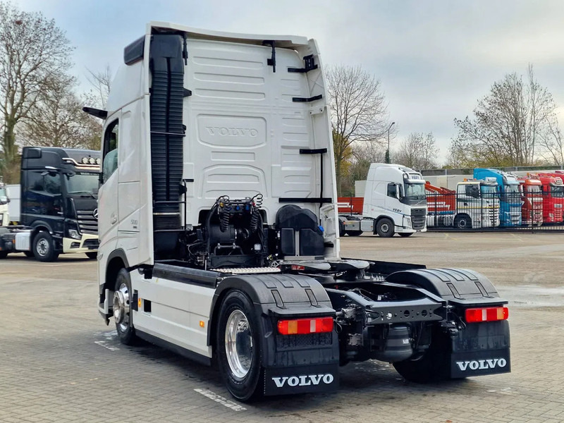 Volvo FH 13.500 Aero Globetrotter XL 4x2 - I Save - Retarder - I parkcool - 2x tank - Mirror cams - Vilcējs: foto 5 Volvo FH 13.500 Aero Globetrotter XL 4x2 - I Save - Retarder - I parkcool - 2x tank - Mirror cams - Vilcējs: foto 5
