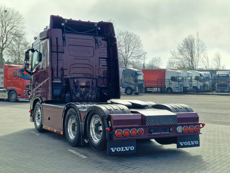Volvo FH 13.540 Lowroof 6x2 - Show truck - Custom interior - Full air suspension - I parkcool - VEB+ - Vilcējs: foto 5 Volvo FH 13.540 Lowroof 6x2 - Show truck - Custom interior - Full air suspension - I parkcool - VEB+ - Vilcējs: foto 5