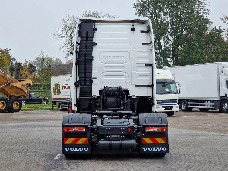 Jaunā Vilcējs Volvo FH 16 780 Aero Globetrotter XL 4x2 - NEW - Full spec - Retarder - Full air - 2x tank: foto 6