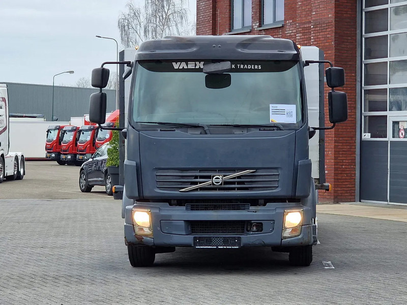 Volvo FL 240 - 4x2 - Manual gearbox - Flatbed / Car transport - Full air - Autovedējs: foto 2 Volvo FL 240 - 4x2 - Manual gearbox - Flatbed / Car transport - Full air - Autovedējs: foto 2