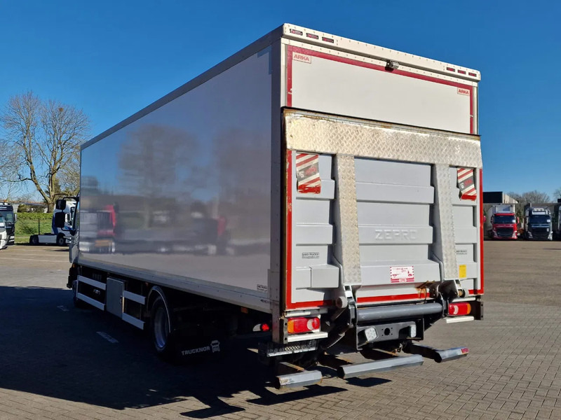 Volvo FL 250 4x2 Box truck, loading lift, 12T - Kravas automašīna ar slēgto virsbūvi: foto 5 Volvo FL 250 4x2 Box truck, loading lift, 12T - Kravas automašīna ar slēgto virsbūvi: foto 5