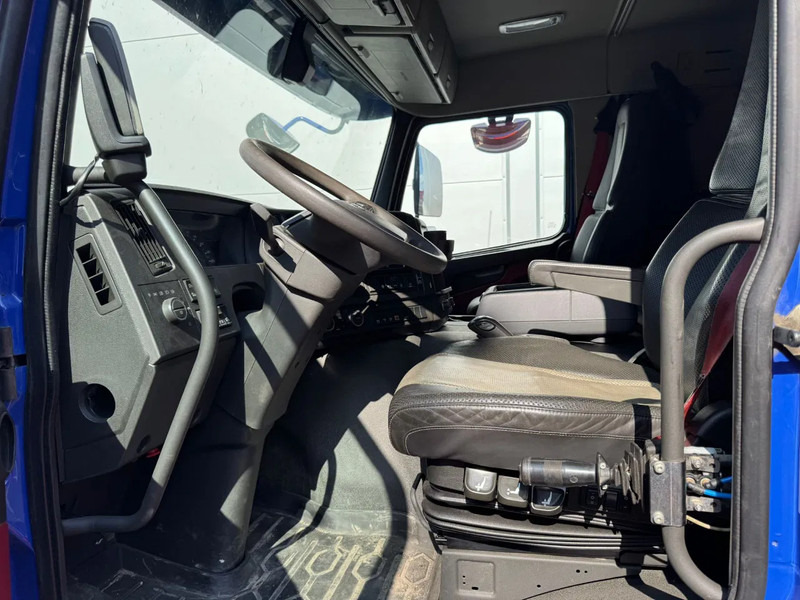 Volvo FMX 410 6x2*4 - JOAB Hooklift 20T - Euro 6 - Full air - Pacēlājs ar āķi: foto 5 Volvo FMX 410 6x2*4 - JOAB Hooklift 20T - Euro 6 - Full air - Pacēlājs ar āķi: foto 5