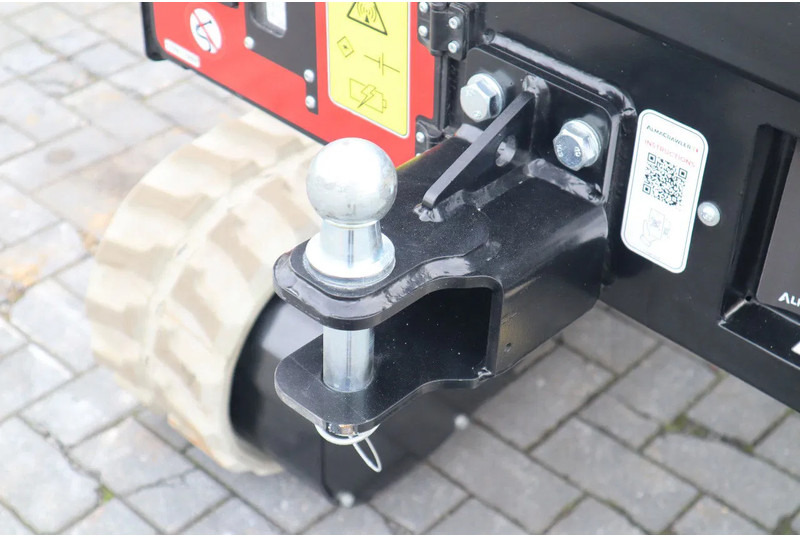 Kāpurķēžu iekrāvējs Almac MULTILOADER ML 3.0 BL ELC | HOEFLON TC1 | 3 TON | TRACKED CARRIER: foto 18