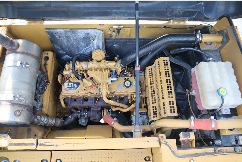 Kāpurķēžu ekskavators Caterpillar 323EL | 323 EL | BUCKET | QUICK COUPLER: foto 15 Kāpurķēžu ekskavators Caterpillar 323EL | 323 EL | BUCKET | QUICK COUPLER: foto 15