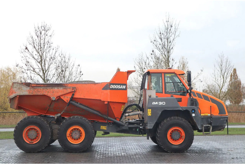 Doosan DA 30 | TAILGATE | AIRCO | GOOD CONDITION - Artikulētias pašizgāzējs: foto 4 Doosan DA 30 | TAILGATE | AIRCO | GOOD CONDITION - Artikulētias pašizgāzējs: foto 4