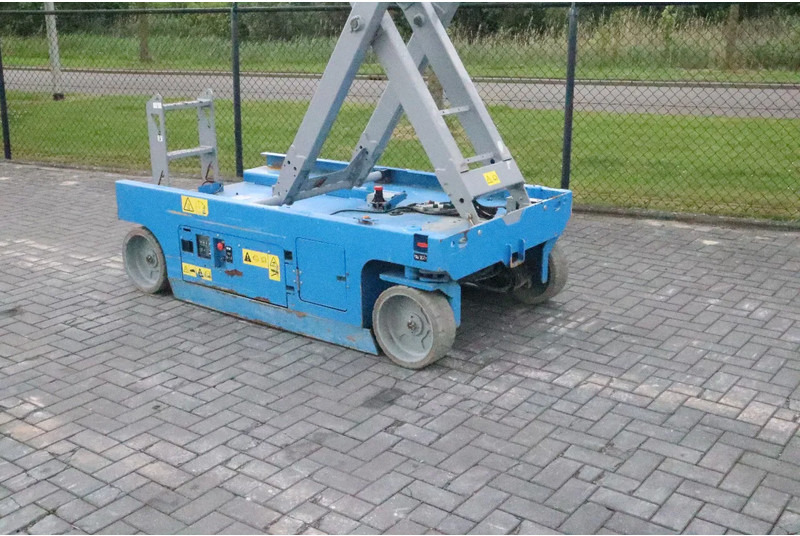 Šķērveida pacēlājs Genie GS-3246 | 12 METER | 318 KG: foto 10