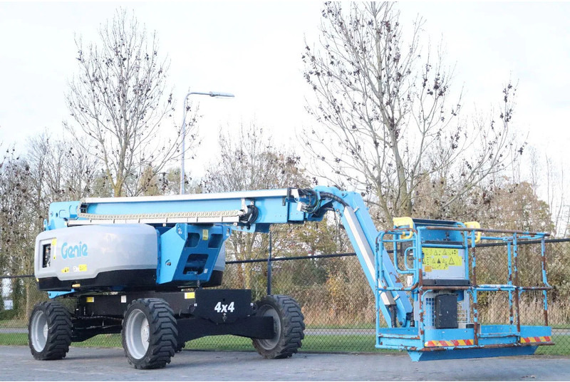 Genie S-80 J | 26.5 METER | 300 KG | LOW HOURS - Teleskopiskais pacēlājs: foto 5 Genie S-80 J | 26.5 METER | 300 KG | LOW HOURS - Teleskopiskais pacēlājs: foto 5