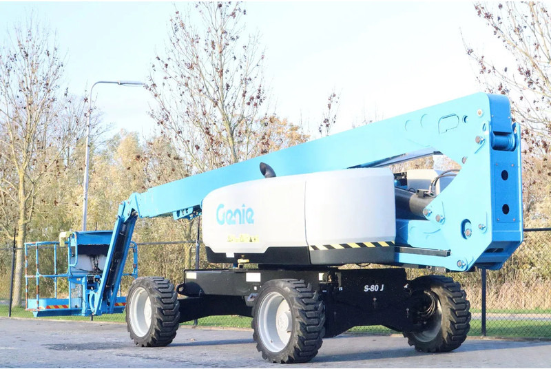 Genie S-80 J | 26.5 METER | 300 KG | LOW HOURS - Teleskopiskais pacēlājs: foto 3 Genie S-80 J | 26.5 METER | 300 KG | LOW HOURS - Teleskopiskais pacēlājs: foto 3