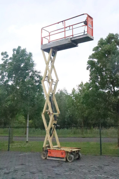 Šķērveida pacēlājs JLG 1930 ES | 7.7 METER | 230 KG: foto 8