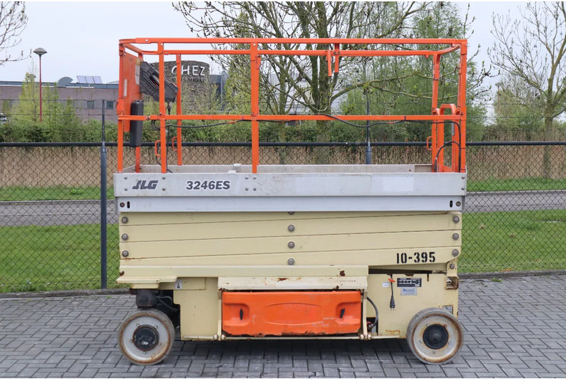 JLG 3246 ES | 12 METER | 320 KG - Šķērveida pacēlājs: foto 1 JLG 3246 ES | 12 METER | 320 KG - Šķērveida pacēlājs: foto 1