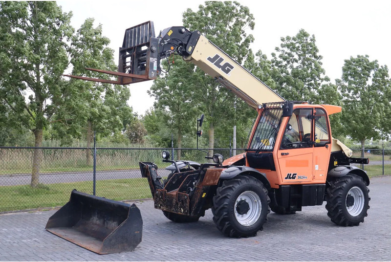 JLG 3614 RS | HYDR. FORKS | BUCKET | LOW HOURS - Teleskopiskais iekrāvējs: foto 2 JLG 3614 RS | HYDR. FORKS | BUCKET | LOW HOURS - Teleskopiskais iekrāvējs: foto 2