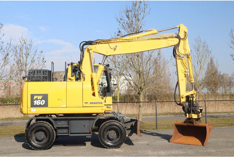 Komatsu PW160-11 | ENGCON TILTROTATOR | BUCKET | TRAILER HYDR. - Riteņu ekskavators: foto 4 Komatsu PW160-11 | ENGCON TILTROTATOR | BUCKET | TRAILER HYDR. - Riteņu ekskavators: foto 4