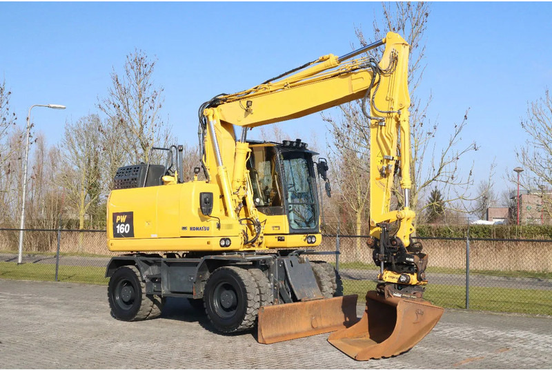Komatsu PW160-11 | ENGCON TILTROTATOR | BUCKET | TRAILER HYDR. - Riteņu ekskavators: foto 5 Komatsu PW160-11 | ENGCON TILTROTATOR | BUCKET | TRAILER HYDR. - Riteņu ekskavators: foto 5