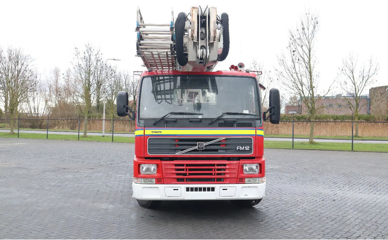 Volvo FM 12.340 6X4 | SNORKEL MAGIRUS ALP 340 | 34 METER - Kravas automašīna: foto 2 Volvo FM 12.340 6X4 | SNORKEL MAGIRUS ALP 340 | 34 METER - Kravas automašīna: foto 2