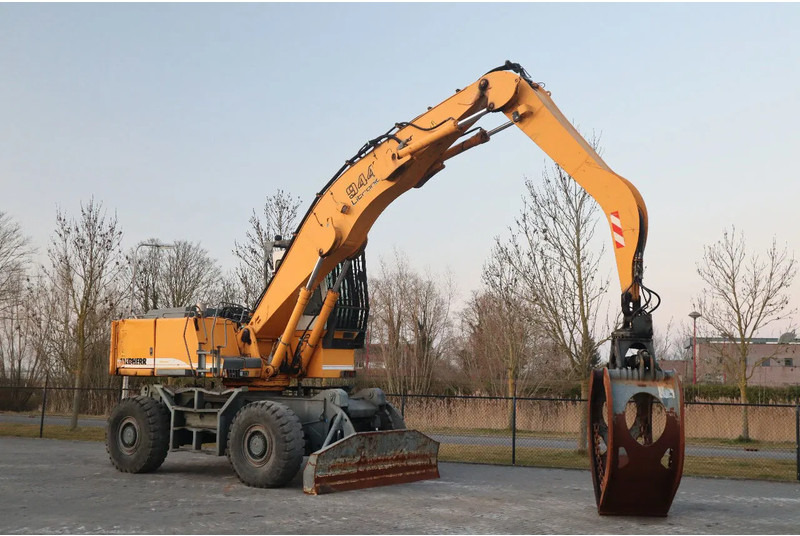 Liebherr A944 B HD | LOG GRAPPLE | HOLZGREIFER | TIMBER - Riteņu ekskavators: foto 5 Liebherr A944 B HD | LOG GRAPPLE | HOLZGREIFER | TIMBER - Riteņu ekskavators: foto 5