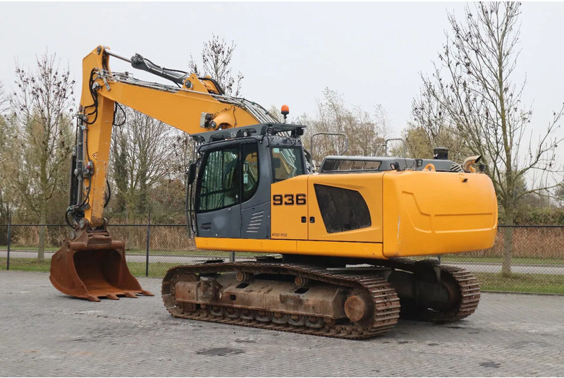 Liebherr R936 NLC | STRAIGHT BOOM | MAGNET GEN | OILQUICK - Kāpurķēžu ekskavators: foto 3 Liebherr R936 NLC | STRAIGHT BOOM | MAGNET GEN | OILQUICK - Kāpurķēžu ekskavators: foto 3