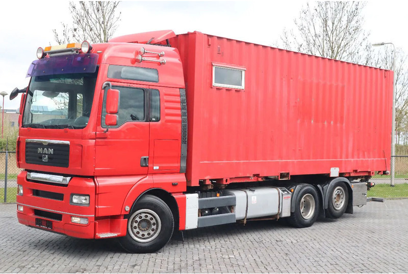 MAN TGA 26.480 | 6X2 | RETARDER | BDF | MOBILE WORKSHOP - Konteineru vedējs/ Kravas automašīna ar noņemamā virsbūve: foto 1 MAN TGA 26.480 | 6X2 | RETARDER | BDF | MOBILE WORKSHOP - Konteineru vedējs/ Kravas automašīna ar noņemamā virsbūve: foto 1