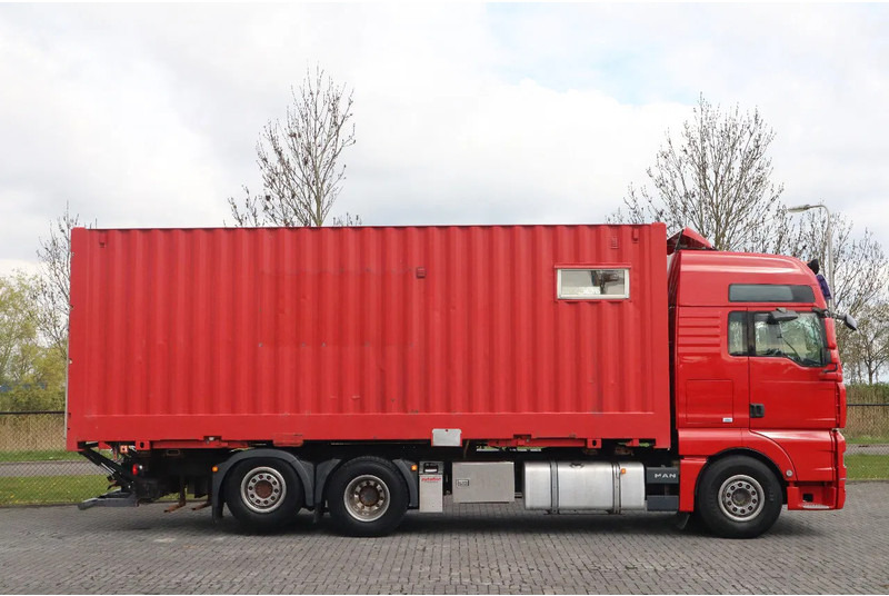 MAN TGA 26.480 | 6X2 | RETARDER | BDF | MOBILE WORKSHOP - Konteineru vedējs/ Kravas automašīna ar noņemamā virsbūve: foto 4 MAN TGA 26.480 | 6X2 | RETARDER | BDF | MOBILE WORKSHOP - Konteineru vedējs/ Kravas automašīna ar noņemamā virsbūve: foto 4