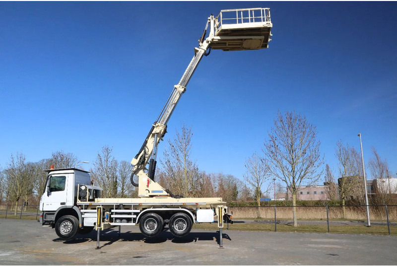 Mercedes-Benz Actros 2636 6X4 | TUNNEL PLATFORM | REMOTE DRIVING - Kravas auto ar manipulatoru: foto 3 Mercedes-Benz Actros 2636 6X4 | TUNNEL PLATFORM | REMOTE DRIVING - Kravas auto ar manipulatoru: foto 3