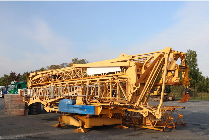 Potain IGO T70A | T 70 A | SCHOOL USE | TRANSPORT AXLES - Torņa celtnis: foto 1 Potain IGO T70A | T 70 A | SCHOOL USE | TRANSPORT AXLES - Torņa celtnis: foto 1