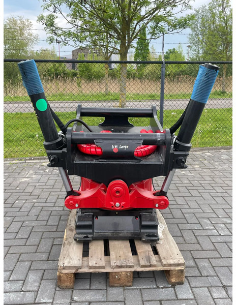 ROTOTILT R8 | S80 | FULL SET | JOYSTICKS | NEW / UNUSED | ICS | LHV | ILS | SC - Tiltrotators - Celtniecības tehnika: foto 2 ROTOTILT R8 | S80 | FULL SET | JOYSTICKS | NEW / UNUSED | ICS | LHV | ILS | SC - Tiltrotators - Celtniecības tehnika: foto 2