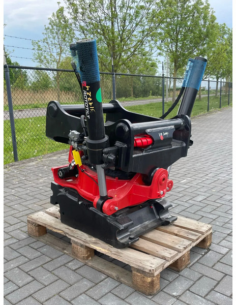 ROTOTILT R8 | S80 | FULL SET | JOYSTICKS | NEW / UNUSED | ICS | LHV | ILS | SC - Tiltrotators - Celtniecības tehnika: foto 3 ROTOTILT R8 | S80 | FULL SET | JOYSTICKS | NEW / UNUSED | ICS | LHV | ILS | SC - Tiltrotators - Celtniecības tehnika: foto 3