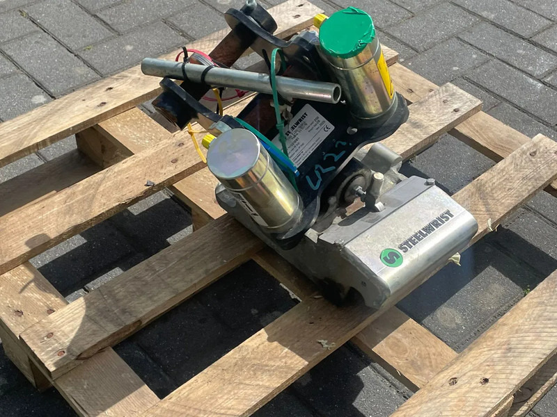 STEELWRIST TMX S30 -180HA | TILT QUICKCOUPLER | TILTING COUPLER | NEW - Tiltrotators - Celtniecības tehnika: foto 5 STEELWRIST TMX S30 -180HA | TILT QUICKCOUPLER | TILTING COUPLER | NEW - Tiltrotators - Celtniecības tehnika: foto 5