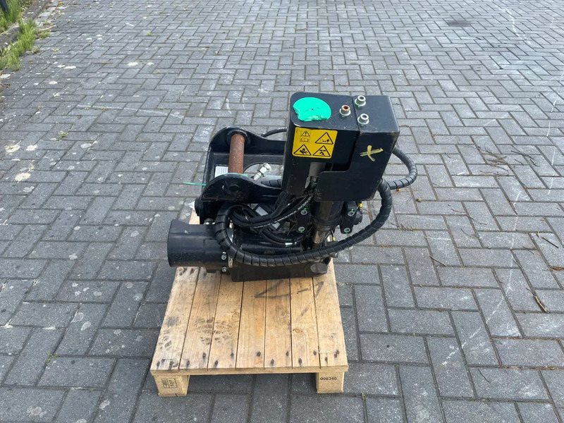STEELWRIST X06 S40 | TILT ROTATOR | VLS | FPL | RF | NEW / UNUSED - Tiltrotators - Celtniecības tehnika: foto 4 STEELWRIST X06 S40 | TILT ROTATOR | VLS | FPL | RF | NEW / UNUSED - Tiltrotators - Celtniecības tehnika: foto 4
