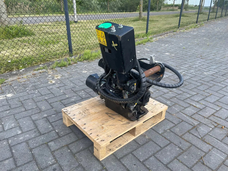 STEELWRIST X06 S40 | TILT ROTATOR | VLS | FPL | RF | NEW / UNUSED - Tiltrotators - Celtniecības tehnika: foto 3 STEELWRIST X06 S40 | TILT ROTATOR | VLS | FPL | RF | NEW / UNUSED - Tiltrotators - Celtniecības tehnika: foto 3