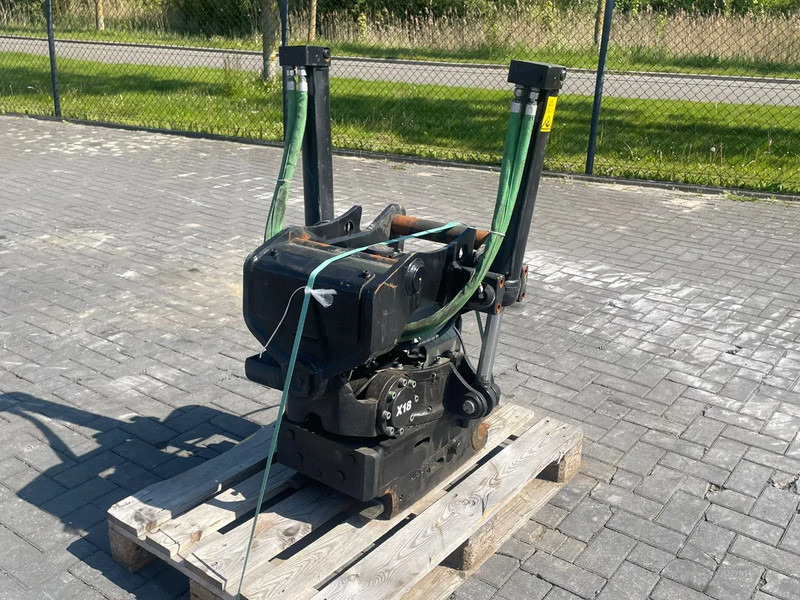 STEELWRIST X18 SQ60-5 | S60 | OILQUICK SYSTEM | CLS - Tiltrotators - Celtniecības tehnika: foto 1 STEELWRIST X18 SQ60-5 | S60 | OILQUICK SYSTEM | CLS - Tiltrotators - Celtniecības tehnika: foto 1