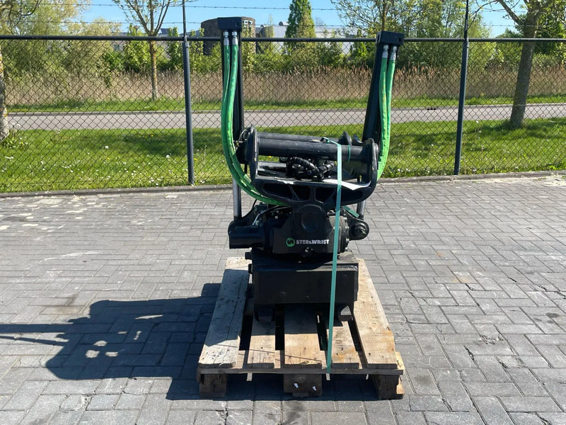 STEELWRIST X26 SQ70 | S70 | OILQUICK | ROTOTILT | NEW / UNUSED - Tiltrotators - Celtniecības tehnika: foto 2 STEELWRIST X26 SQ70 | S70 | OILQUICK | ROTOTILT | NEW / UNUSED - Tiltrotators - Celtniecības tehnika: foto 2