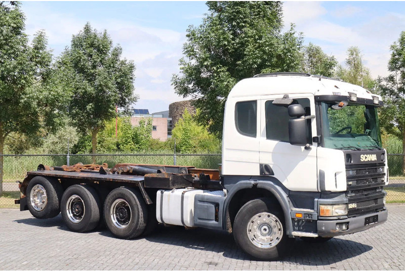 Scania P124-420 | 8X4 | HOOKLIFT | MANUAL | BIG AXLES | EURO 3 - Pacēlājs ar āķi: foto 3 Scania P124-420 | 8X4 | HOOKLIFT | MANUAL | BIG AXLES | EURO 3 - Pacēlājs ar āķi: foto 3