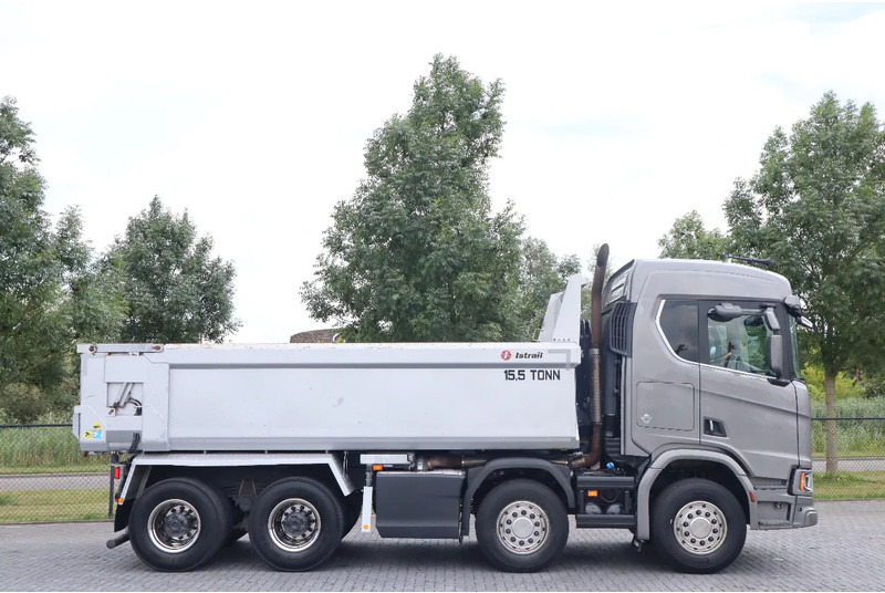 Scania R650 V8 NGS | 8X4 | FULL STEEL | RETARDER | BIG AXLES | EURO 6 - Kravas automašīna pašizgāzējs: foto 4 Scania R650 V8 NGS | 8X4 | FULL STEEL | RETARDER | BIG AXLES | EURO 6 - Kravas automašīna pašizgāzējs: foto 4