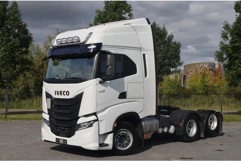 Iveco S-WAY 570 6X2 | RETARDER | EURO 6 - Vilcējs: foto 1 Iveco S-WAY 570 6X2 | RETARDER | EURO 6 - Vilcējs: foto 1
