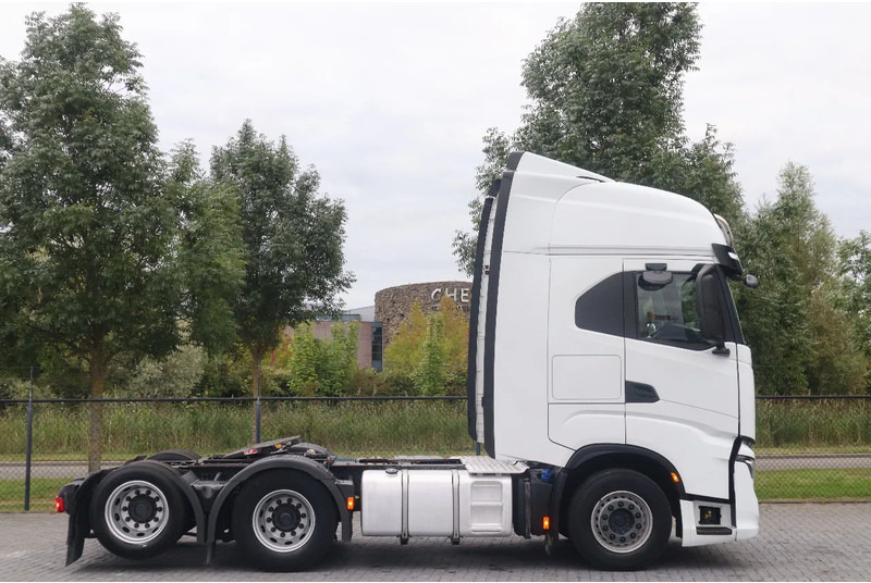 Iveco S-WAY 570 6X2 | RETARDER | EURO 6 - Vilcējs: foto 4 Iveco S-WAY 570 6X2 | RETARDER | EURO 6 - Vilcējs: foto 4