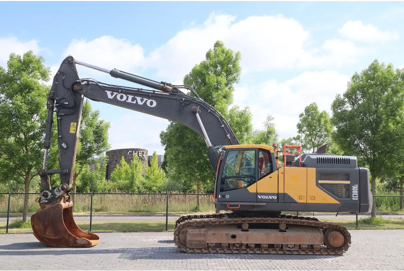 Volvo EC380EL | EC 380 EL | BUCKET | QUICK COUPLER - Kāpurķēžu ekskavators: foto 1 Volvo EC380EL | EC 380 EL | BUCKET | QUICK COUPLER - Kāpurķēžu ekskavators: foto 1