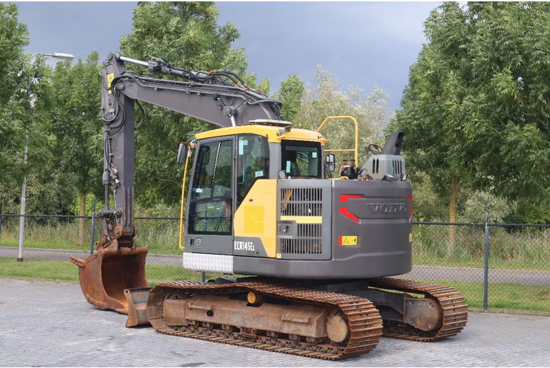 Volvo ECR 145 EL | ECR145 | QUICK COUPLER | BUCKET | GOOD UNDERCARRIAGE - Kāpurķēžu ekskavators: foto 3 Volvo ECR 145 EL | ECR145 | QUICK COUPLER | BUCKET | GOOD UNDERCARRIAGE - Kāpurķēžu ekskavators: foto 3