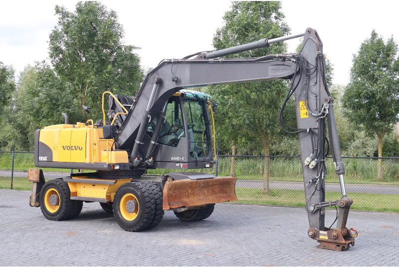 Volvo EW160 C | QUICK COUPLER | ELEVATING CABIN | UMSCHLAG - Atkritumu iekrāvējs: foto 5 Volvo EW160 C | QUICK COUPLER | ELEVATING CABIN | UMSCHLAG - Atkritumu iekrāvējs: foto 5