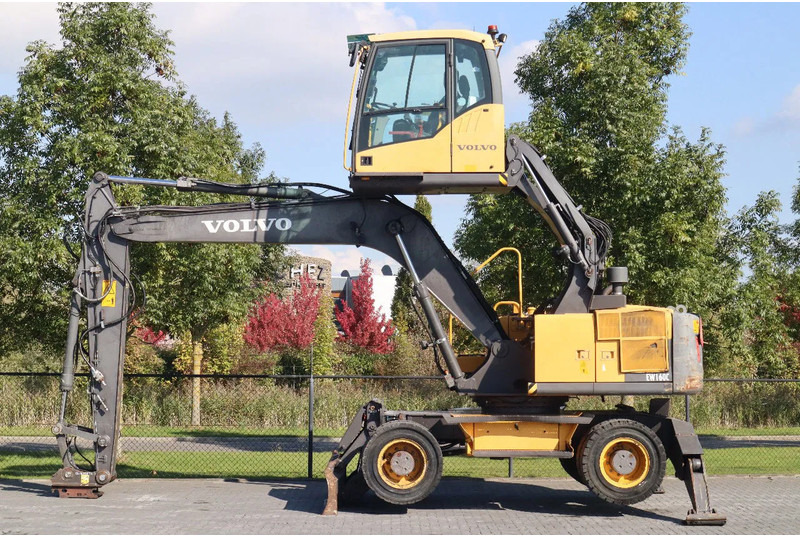 Volvo EW160C | EW 160 C | LIFT CAB | DOZERBLADE | QUICK COUPLER - Riteņu ekskavators: foto 1 Volvo EW160C | EW 160 C | LIFT CAB | DOZERBLADE | QUICK COUPLER - Riteņu ekskavators: foto 1