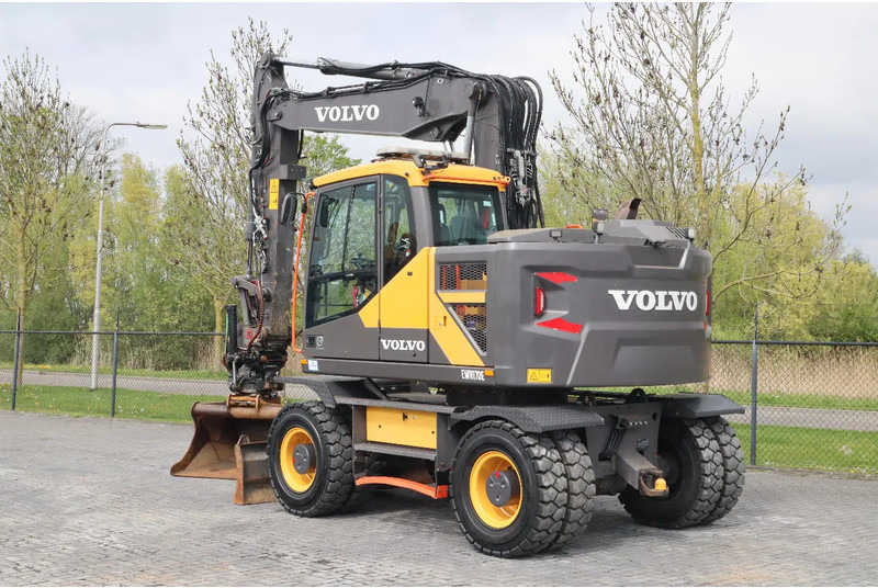 Volvo EWR 170 E | ROTOTILT | BUCKET | DOZERBLADE | TRAILER HYDR - Riteņu ekskavators: foto 3 Volvo EWR 170 E | ROTOTILT | BUCKET | DOZERBLADE | TRAILER HYDR - Riteņu ekskavators: foto 3
