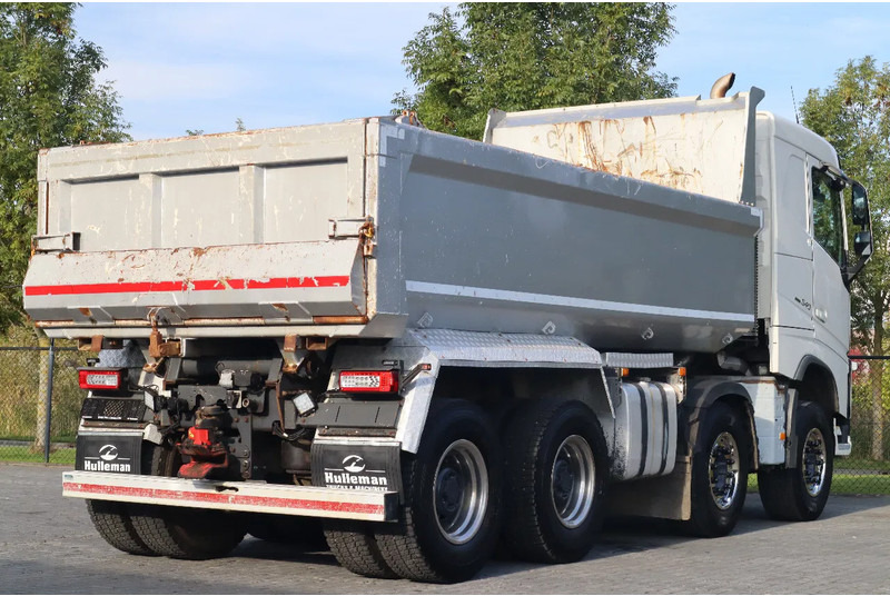 Volvo FH 540 | 8X4 | BIG AXLES | RETARDER | EURO 6 - Kravas automašīna pašizgāzējs: foto 4 Volvo FH 540 | 8X4 | BIG AXLES | RETARDER | EURO 6 - Kravas automašīna pašizgāzējs: foto 4
