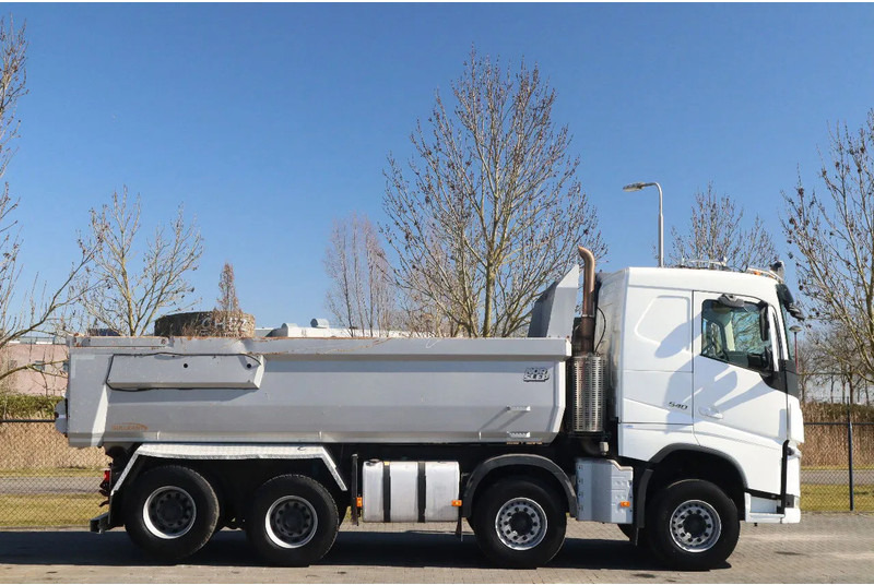 Volvo FH 540 8X4 TANDEMLIFT | BIG AXLES | RETARDER | VDS - Kravas automašīna pašizgāzējs: foto 4 Volvo FH 540 8X4 TANDEMLIFT | BIG AXLES | RETARDER | VDS - Kravas automašīna pašizgāzējs: foto 4