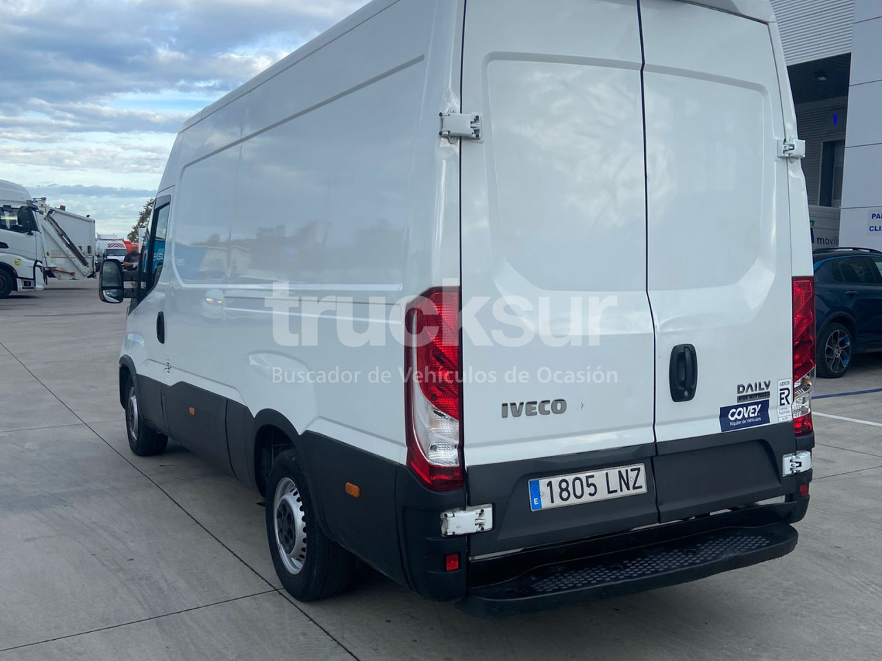 IVECO 35S14 12M3 - Furgons ar slēgtā virsbūve: foto 5 IVECO 35S14 12M3 - Furgons ar slēgtā virsbūve: foto 5