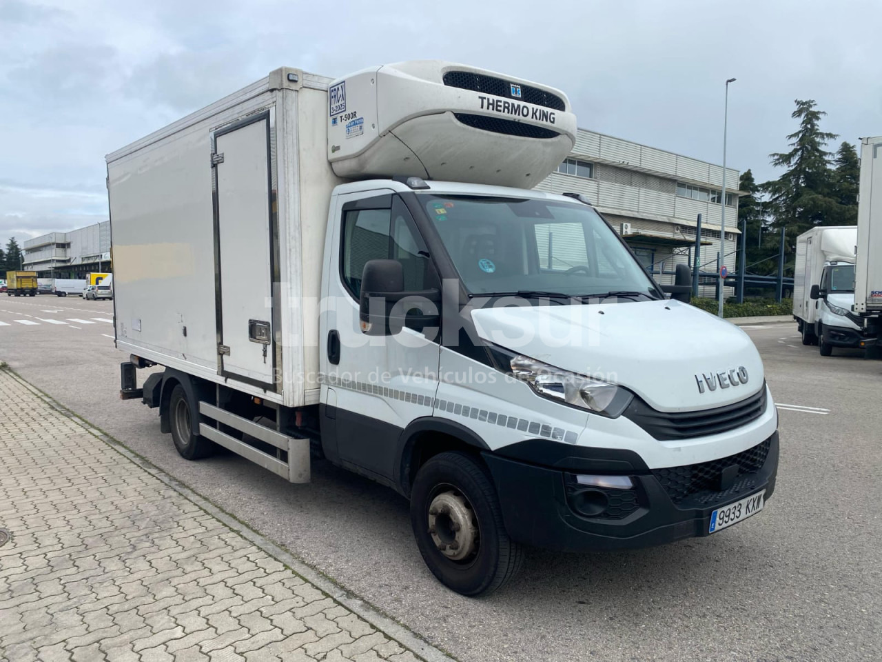 IVECO 72C18 FRC ME MP/E - Kravas automašīna refrižerators: foto 2 IVECO 72C18 FRC ME MP/E - Kravas automašīna refrižerators: foto 2